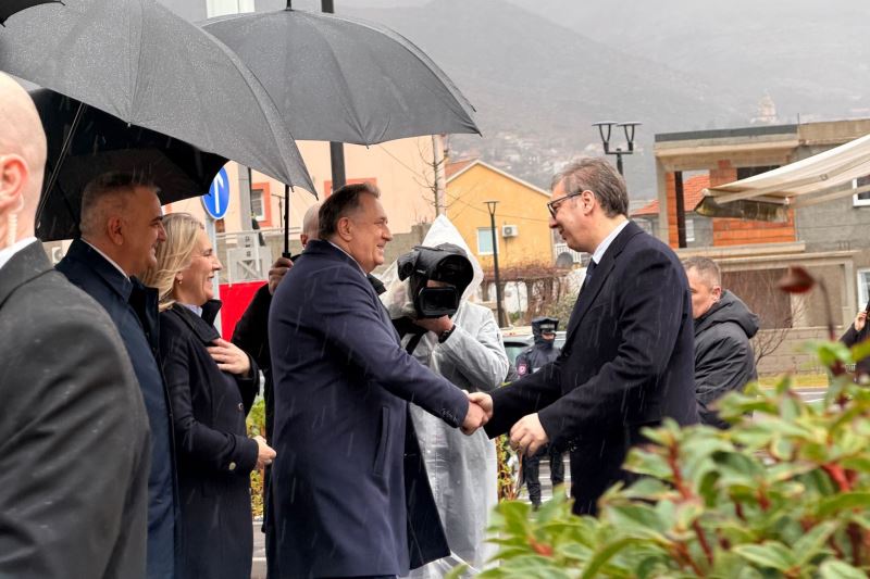 Predsednik Srbije Aleksandar Vucic Srbija ce uvek biti uz Republiku Srpsku