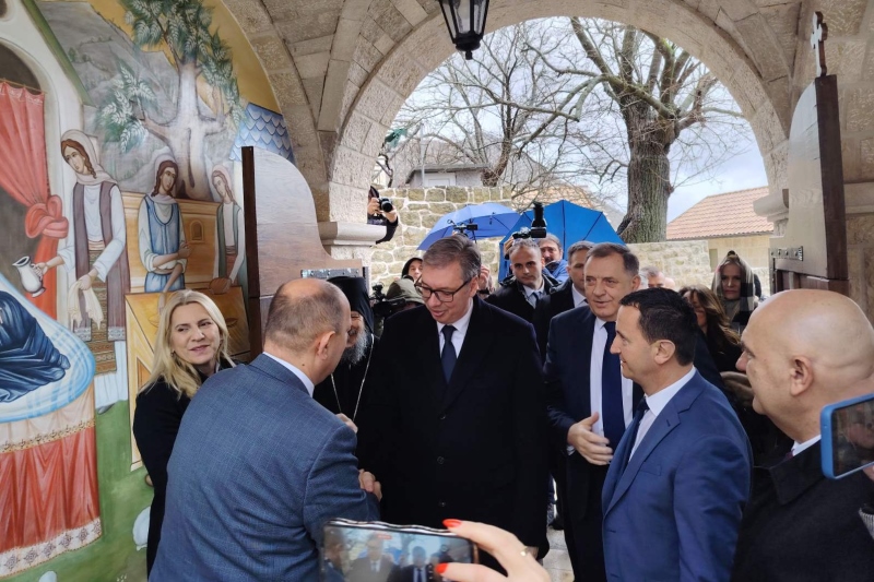 Predsednik Srbije Aleksandar Vucic Srbija ce uvek biti uz Republiku Srpsku