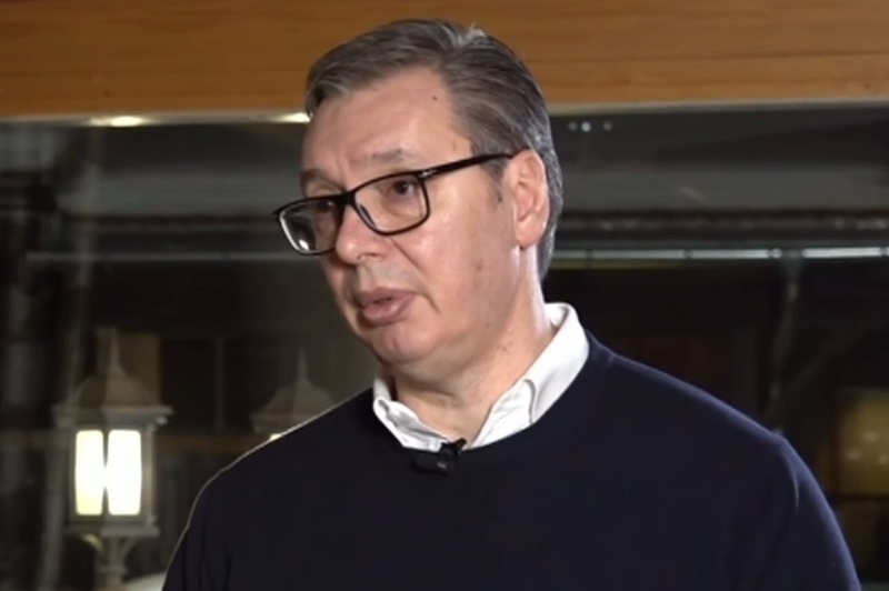 Predsednik Srbije Aleksandar Vucic Nase srce kuca samo za nasu trobojku