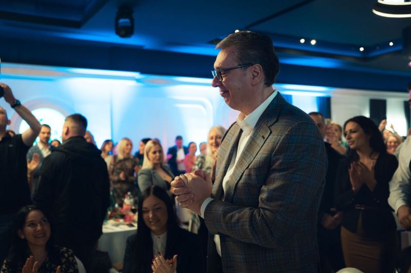 Predsednik Srbije Aleksandar Vucic drzavu nikad ne bismo sacuvali da nije bilo zena