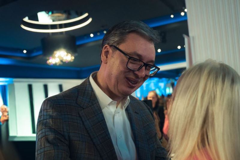 Predsednik Srbije Aleksandar Vucic drzavu nikad ne bismo sacuvali da nije bilo zena