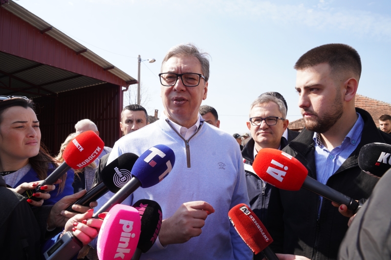 Predsednik Srbije Aleksandar Vucic putevi su veoma vazni i najpotrebniji su gradjanima