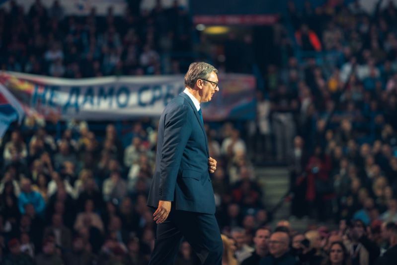 Predsednik Srbije Aleksandar Vucic hvala vam sto ste sacuvali Srbiju