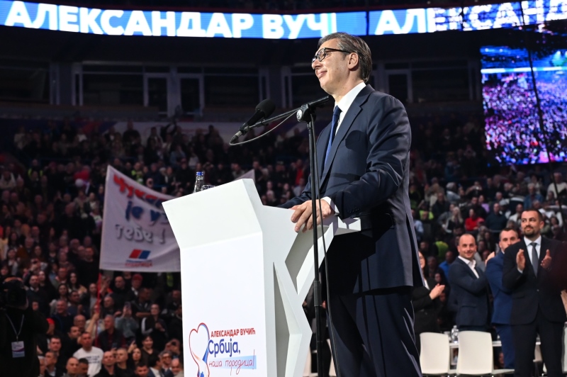 Predsednik Srbije Aleksandar Vucic hvala vam sto ste sacuvali Srbiju