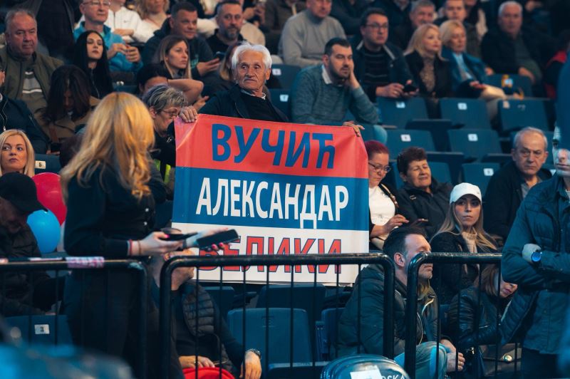 Predsednik Srbije Aleksandar Vucic hvala vam sto ste sacuvali Srbiju