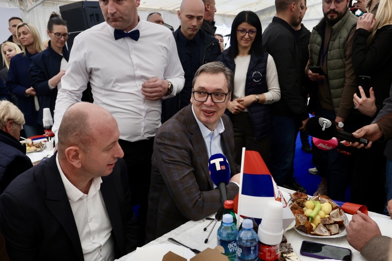 Predsednik Srbije Aleksandar Vucic Izadjite na izbore 29. marta, glasajte za buducnost svoje dece