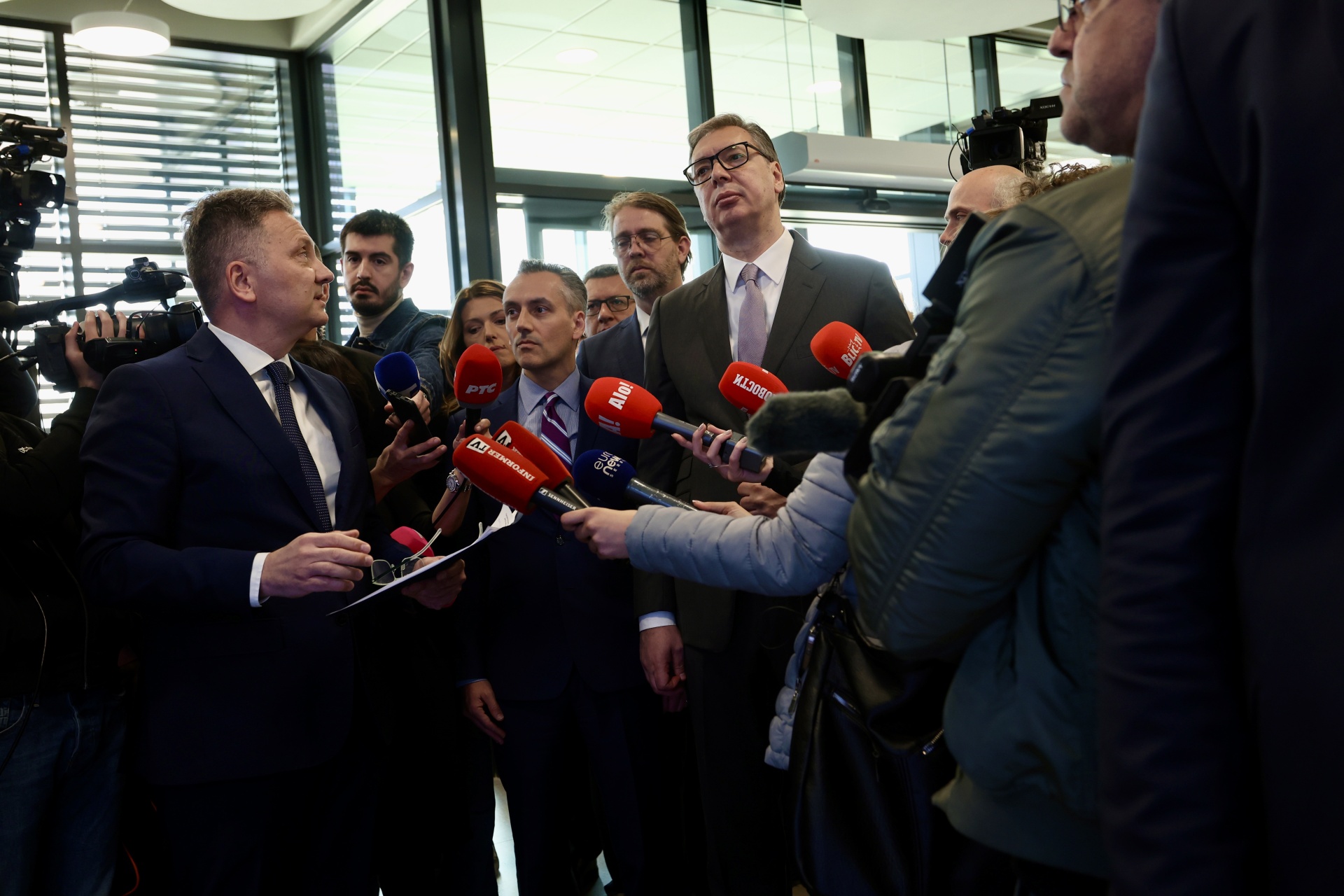 Predsednik Srbije Aleksandar Vucic data centar dobio sertifikat najviseg nivoa bezbednosti