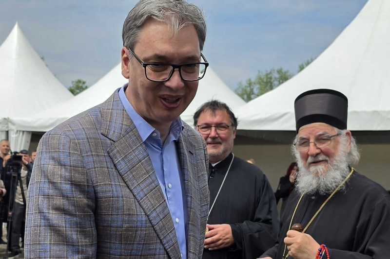 Predsednik Srbije Aleksandar Vucic na izborima ljudi biraju svoju buducnost