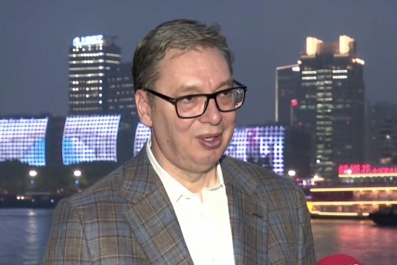 Predsednik Srbije Aleksandar Vucic Orden prijateljstva posvecujem gradjanima Srbije