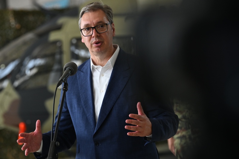 Predsednik Srbije Aleksandar Vucic Vojska Srbije ce nastaviti da jaca