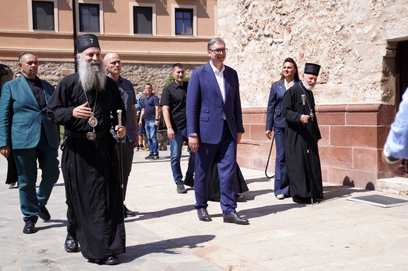 Predsednik Srbije Aleksandar Vucic Ravanica je mesto koje vekovima cuva nasu veru, identitet i secanje