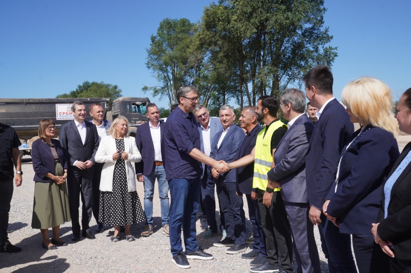 Predsednik Srbije Aleksandar Vucic "Osmeh Vojvodine" od velikog znacaja za sever Srbije