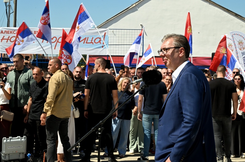 Predsednik Srbije Aleksandar Vucic vazno je da cujemo potrebe gradjana
