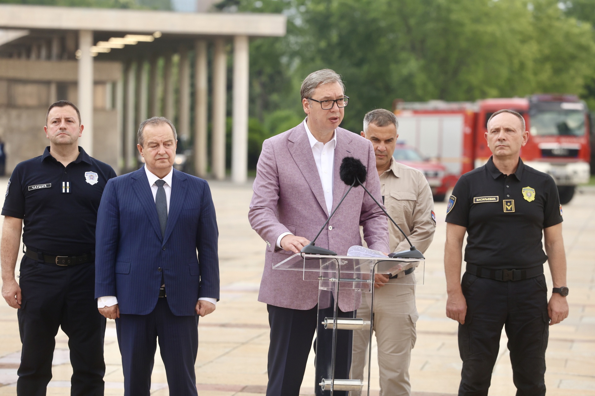Predsednik Srbije Aleksandar Vucic Branili ste, u nama prijateljskoj zemlji, ljudske zivote