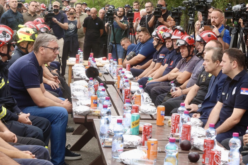 Predsednik Srbije Aleksandar Vucic Stanovnistvo nije bilo ugrozeno na podrucju Deliblatske pescare