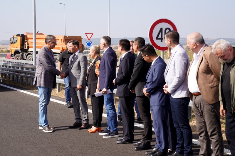 Predsednik Srbije Aleksandar Vucic za manje od dve godine otvorili smo 212 km auto-puteva i brzih saobracajnica
