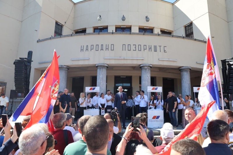 Predsednik Srbije Aleksandar Vucic drzimo sednicu Glavnog odbora SNS-a u Nisu