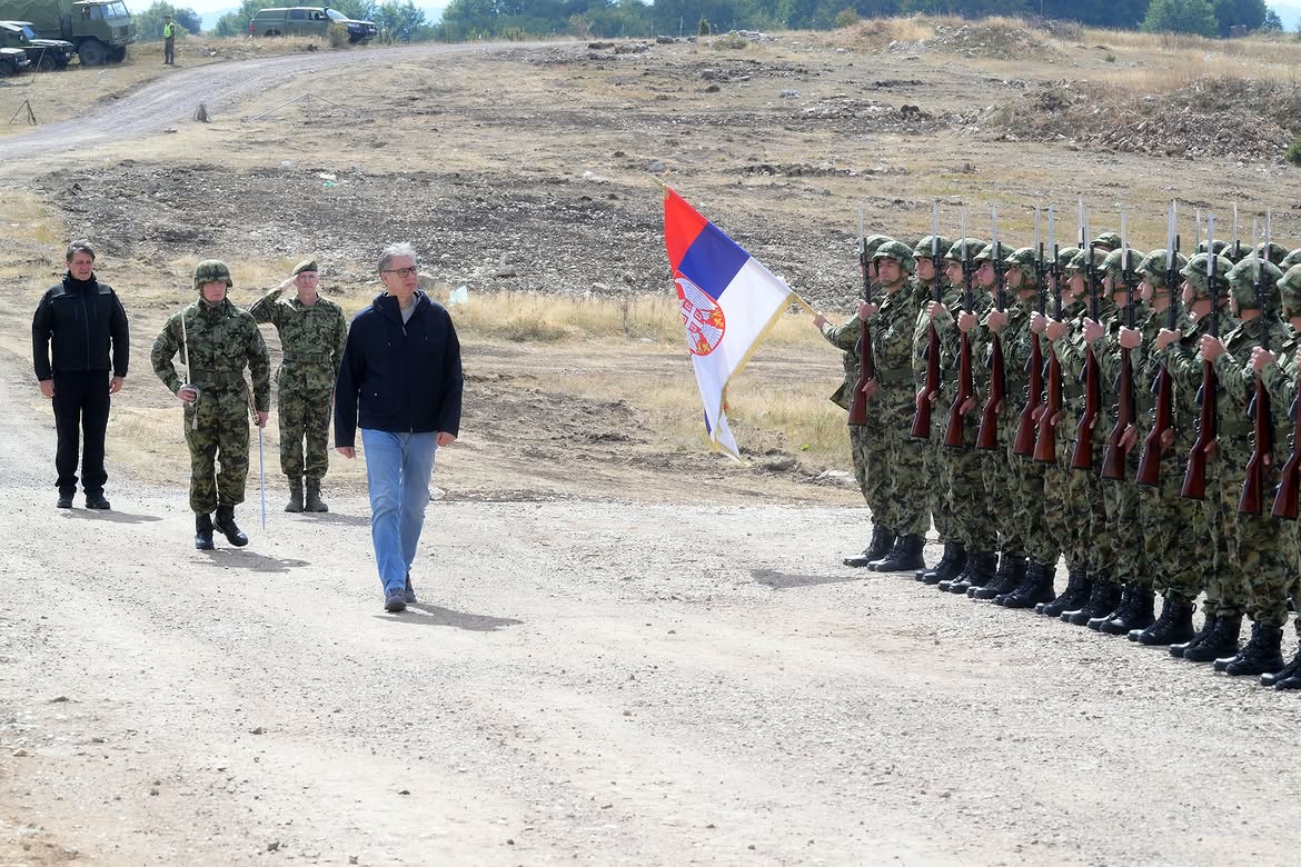 Председник Републике и врховни командант Војске Србије Александар Вучић